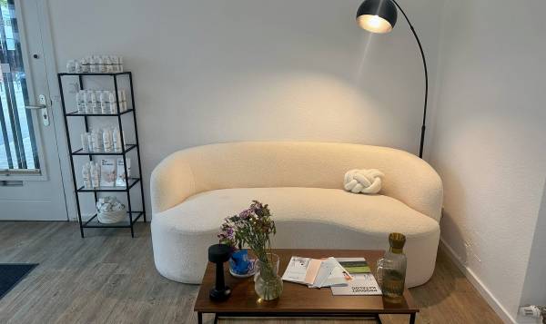 BEAUTY LOFT Academy & Cosmetics