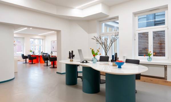 Antonella Mastery of Hair by LE CLUB