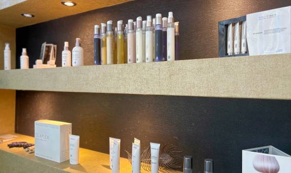 Derik hair & beauty Salon 