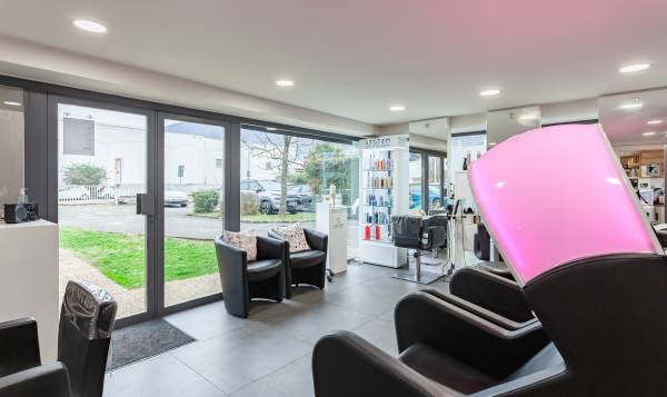  Millano Coiffure