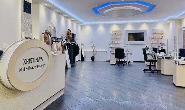 Xristina's Nail & Beauty Lounge