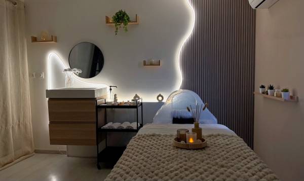 Kami - Head Spa
