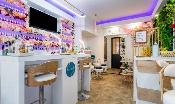 Art Nail Bar