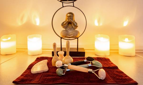 Maison de la beaute by Charnie