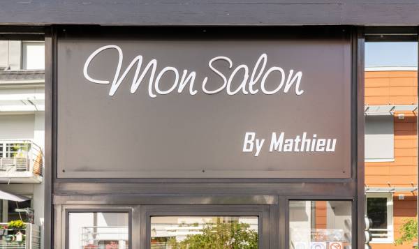 Mon Salon by Mathieu