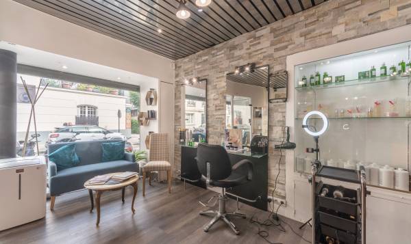 La Violette Beauty Lounge