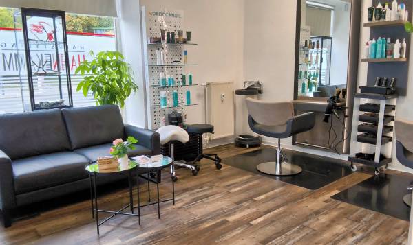 Hairstyling Hahnekamm 