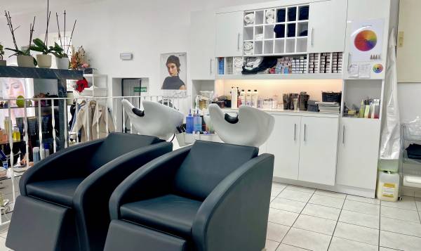 Nara Hair & Beauty Friseursalon