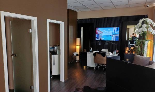 EM Beauty Haus der Orchidee