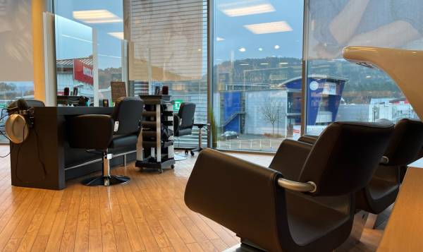 Elyde Hair & Beauty