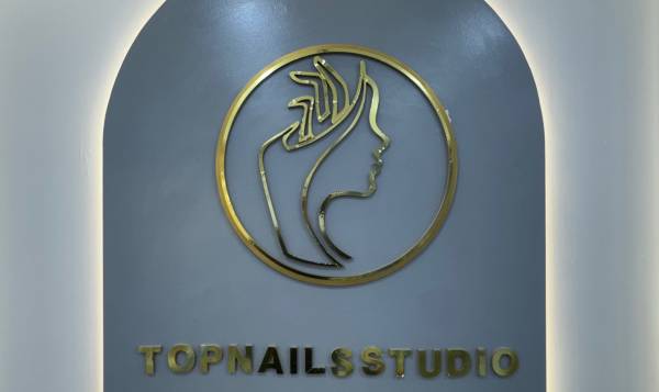 Top Nails Studio