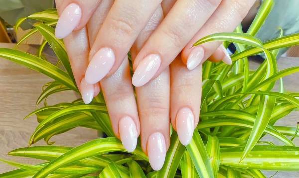 Julie Nail
