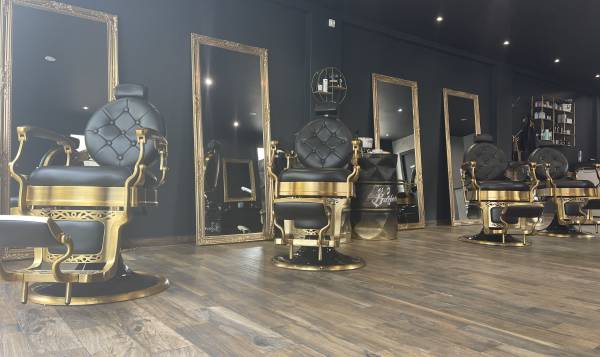 Los Barbeiros Paris Barbershop