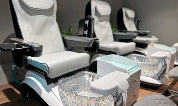 Lavish Nails & Beauty