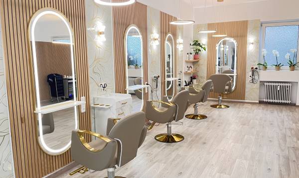 NADA Hair Studio 