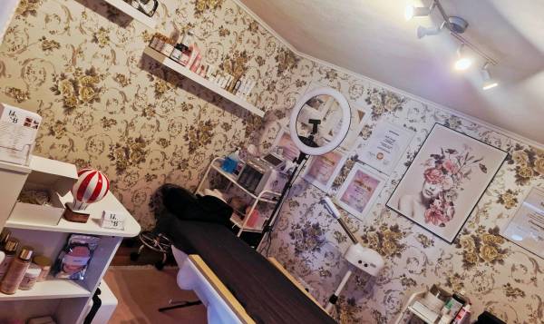 Kosmetikstudio Home of Beauty