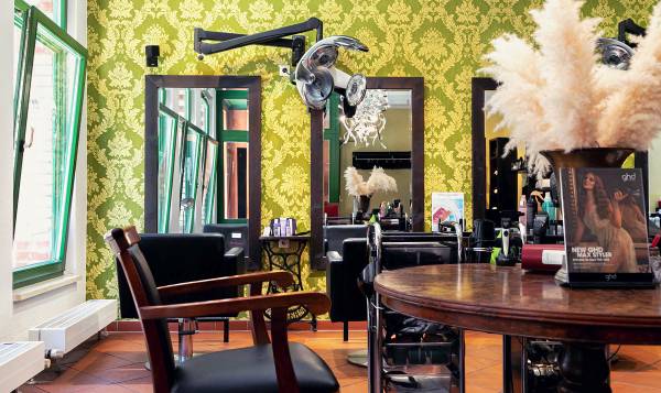 Friseursalon YANA in Halle