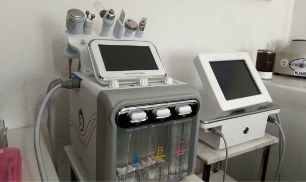 Beauty Lab Permanent Tattoo Kosmetikerin