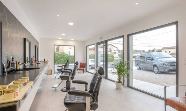 Le kiosque - Jean Eloi Vitry Coiffeur mixte barbier 