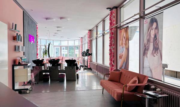 Salon Botos