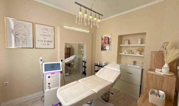 Golden Hair & Beauty 