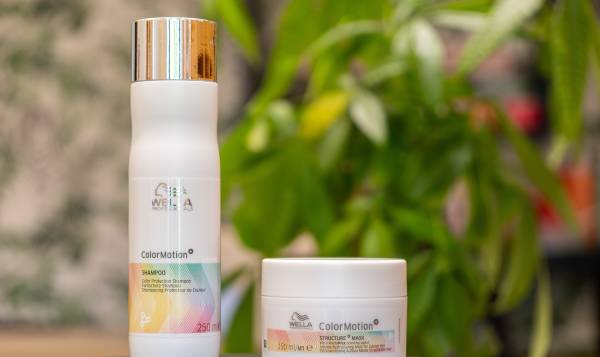 Un Instant En Particulier - Coiffure