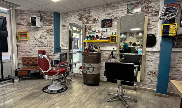 L'Artisan De La Coiffure