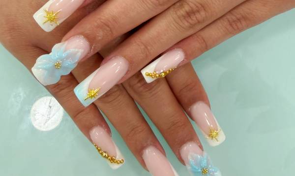 Luci Nails