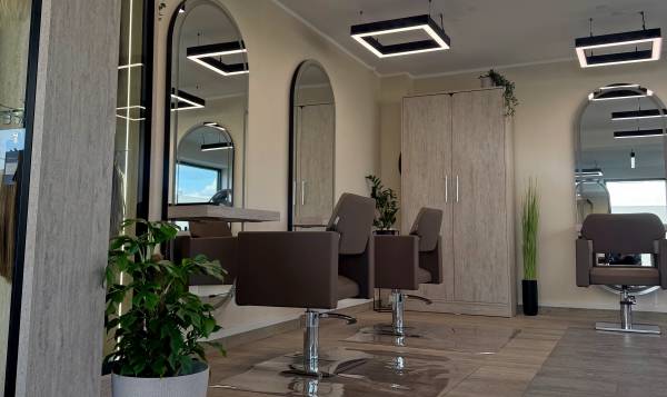 Michelle Siegel Salon