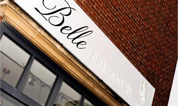 Belle Élégance by Róne 