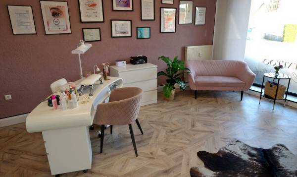 RJ_Nails and Beauty & Feelit.tattoo