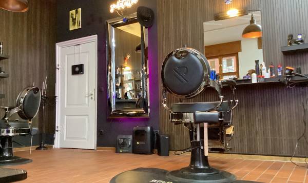 Bonne Coiffure / Barber House