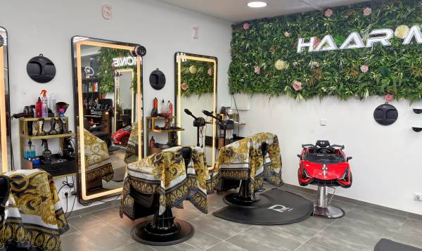 Haar Monie Salon 