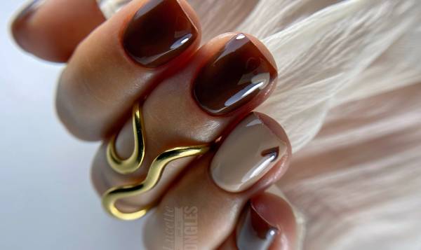 Lucette fait ses ongles