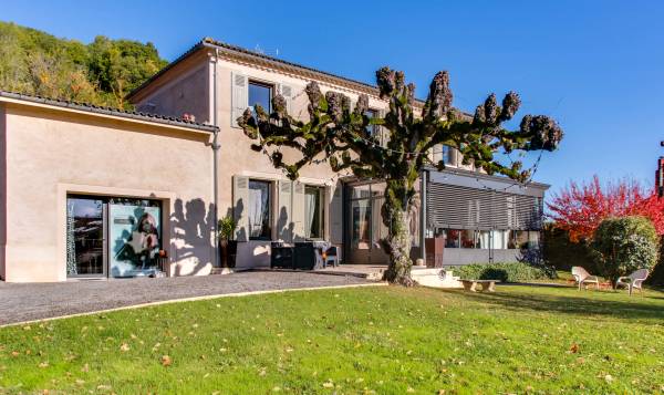 La Villa by Christelle Ulysse