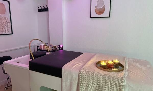 The Glow Beauty Bar | Head Spa | Beauté & Bien-Etre