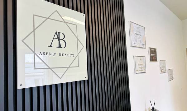 Ahsenül Bayrak Cosmetics