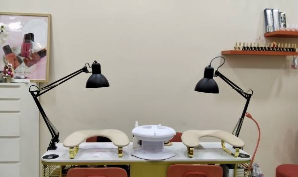 Divines institut - LPG - Drainage Lymphatique - Soins du visage - Pose Américaine - Ongles