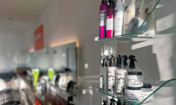 Schnittstelle Farbe I Volumen I Frisur