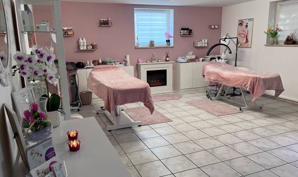 Kosmetik Waxing Studio Petra