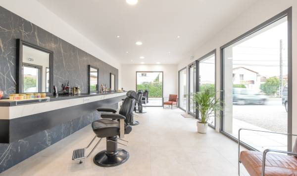 Le kiosque - Jean Eloi Vitry Coiffeur mixte barbier 