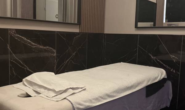 LORENZO GOLD & PÉDI MEN 