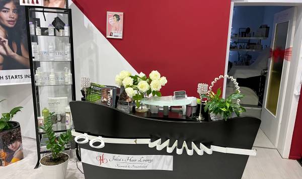 Julias Hair Lounge