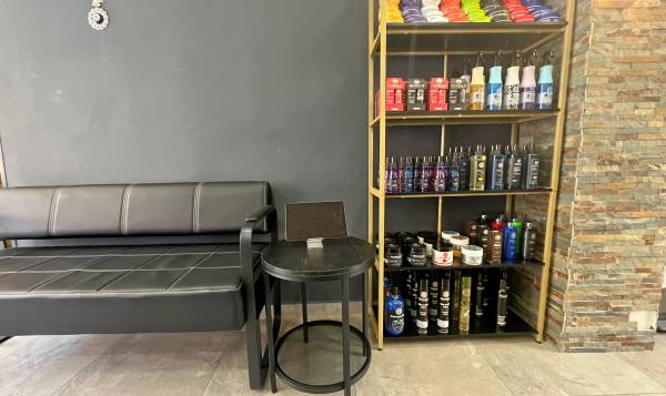Mo Barber Lounge 