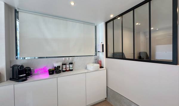 SPLENDEUR NAIL BAR 