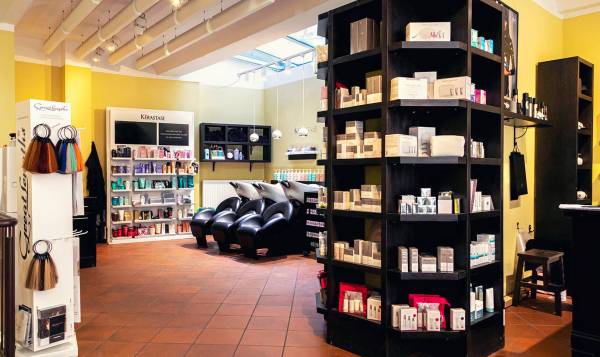 Friseursalon YANA in Halle