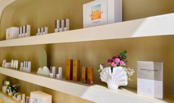 glow line Aesthetics