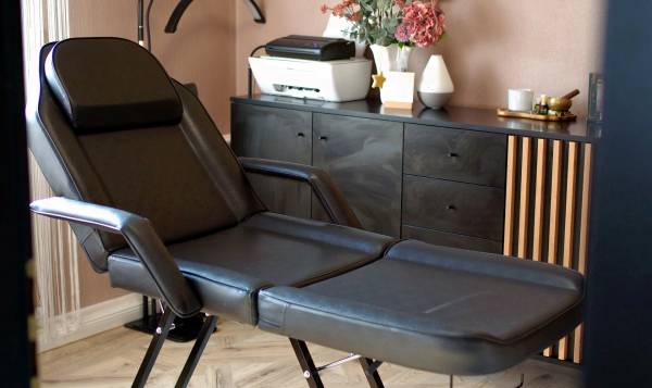RJ_Nails and Beauty & Feelit.tattoo