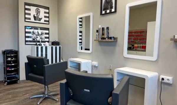 Ayend Salon