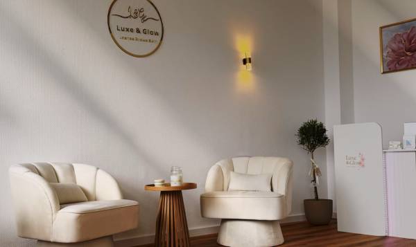 Luxe & Glow 